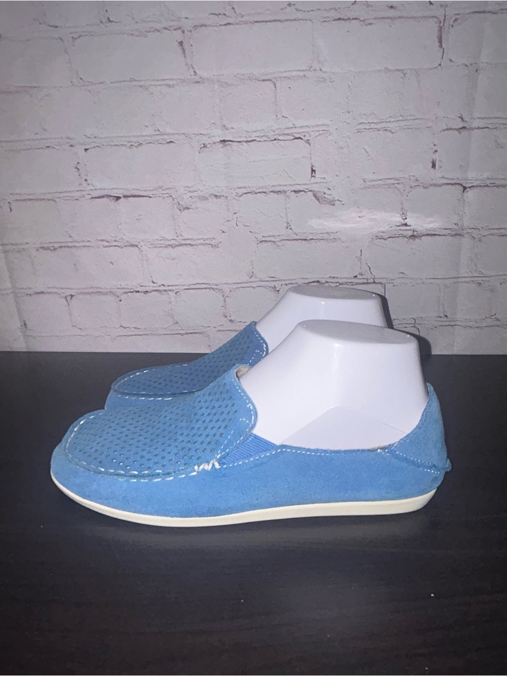 OluKai Nohea Perf Shoe slip ons women’s size 7.5